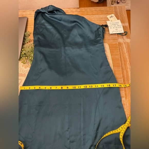 Free People Victoria Maxi Dress in Green Size 4 NWT $250 - Picture 7 of 10
